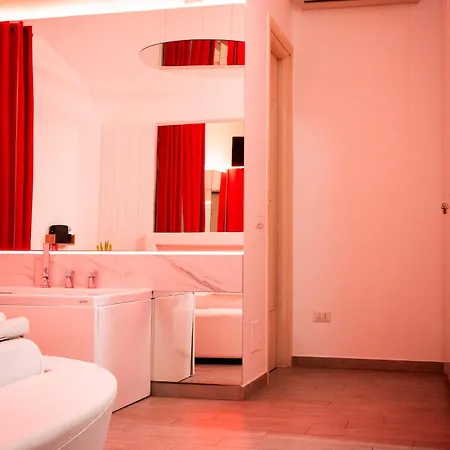 Red Light 3*