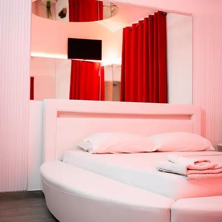 Red Light فندق مبيت وإفطار