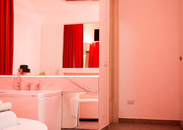 Red Light 3*